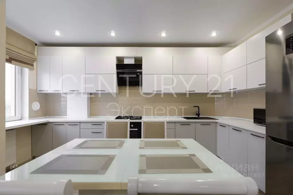 2-к кв. Калининградская область, Калининград ул. Маршала Баграмяна, 36 ... - Фото 1