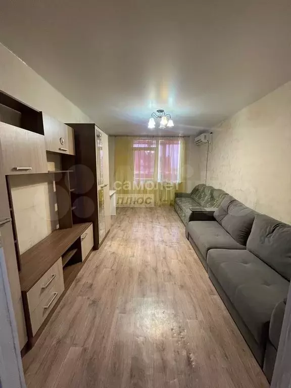 1-к. квартира, 40 м, 9/9 эт. - Фото 0