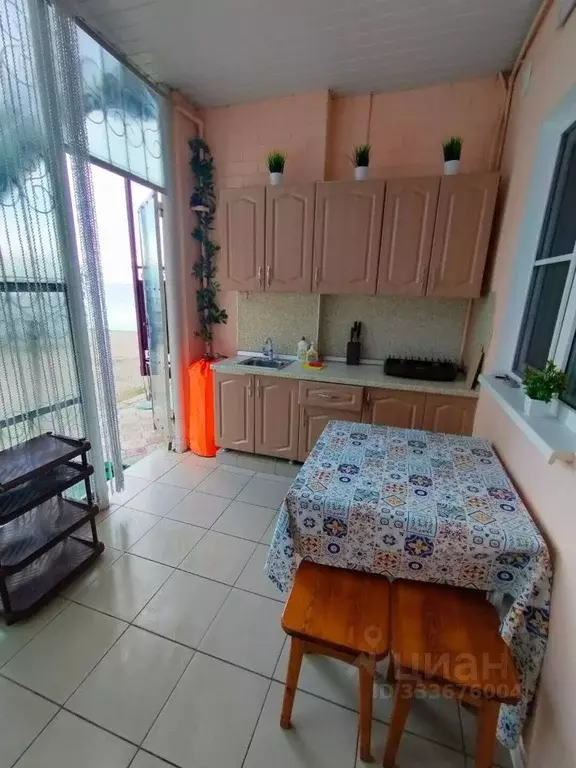 Дом в Краснодарский край, Ейск пер. 1-й Береговой (40 м) - Фото 1