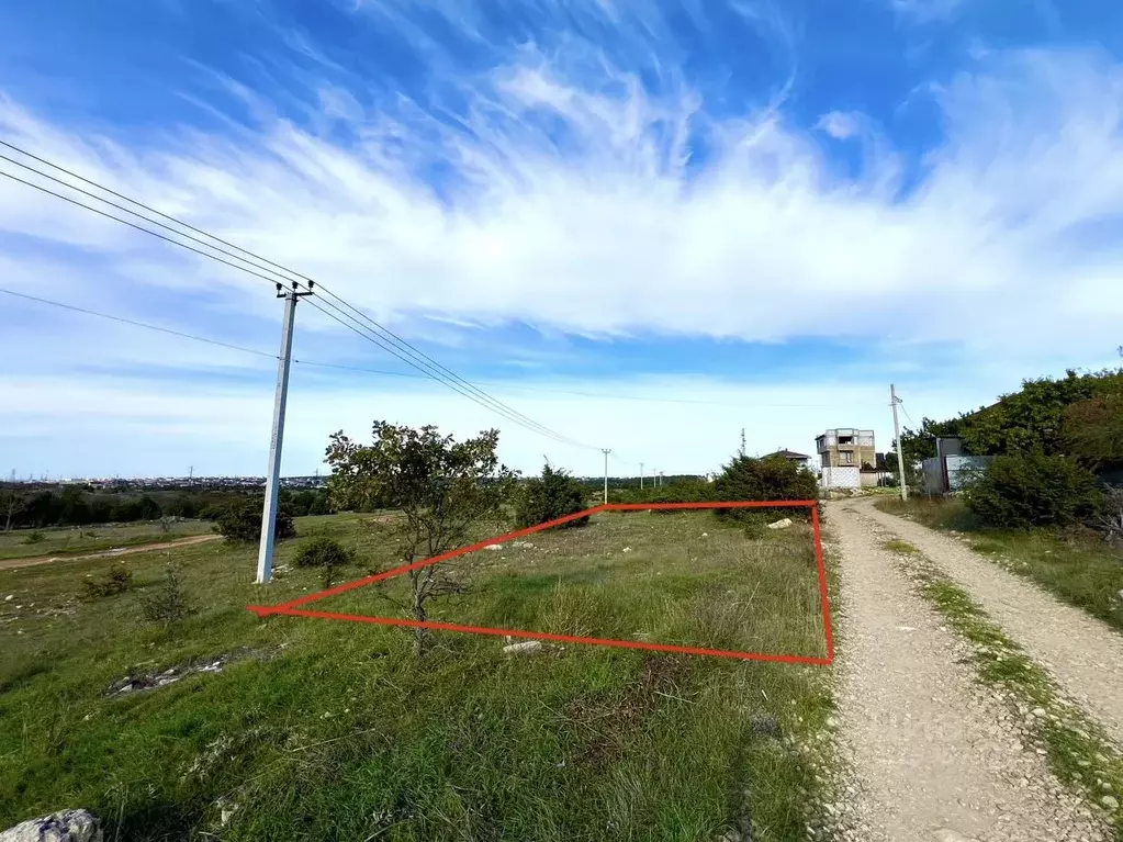 Участок в Севастополь Малахит садоводческое товарищество, ул. Эрнеста ... - Фото 1