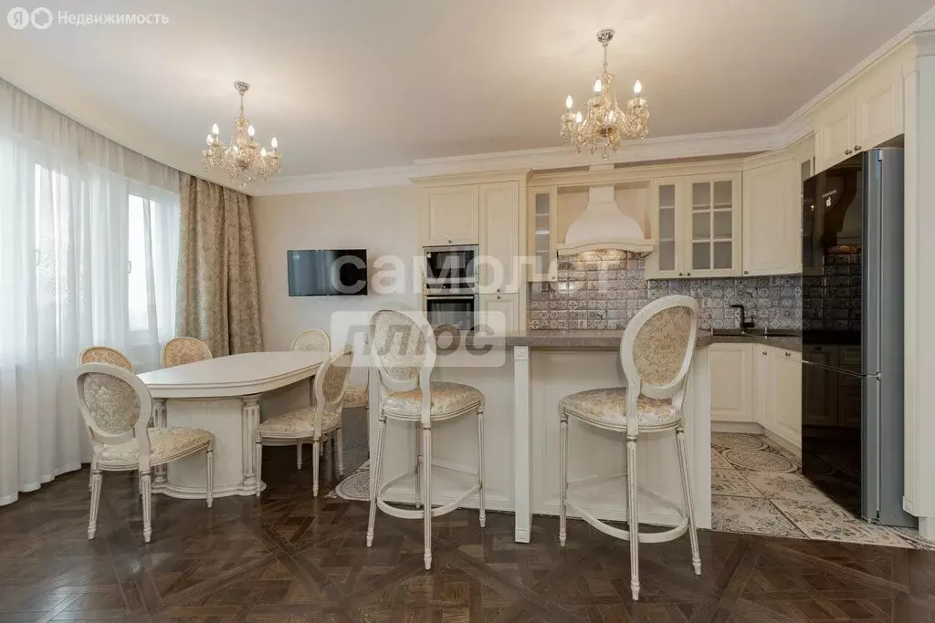 4-комнатная квартира: Москва, Ленинский проспект, 111к1 (140 м) - Фото 0