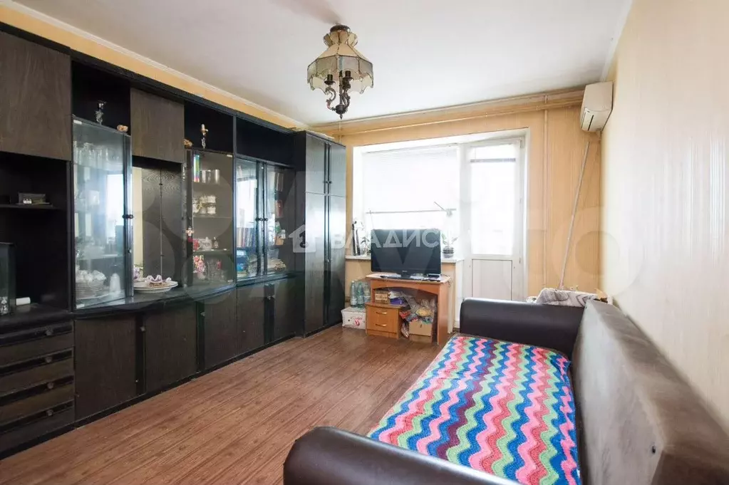 1-к. квартира, 38 м, 4/9 эт. - Фото 1