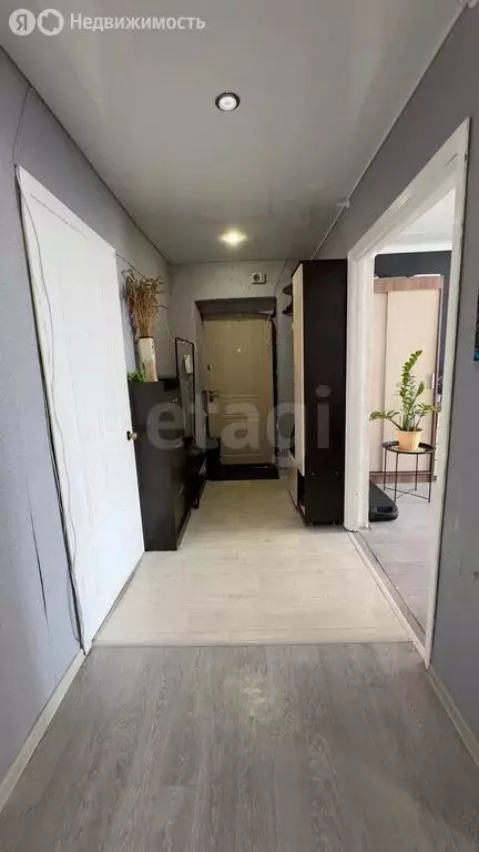 3-комнатная квартира: Бирск, улица Калинина, 27 (59.7 м) - Фото 2