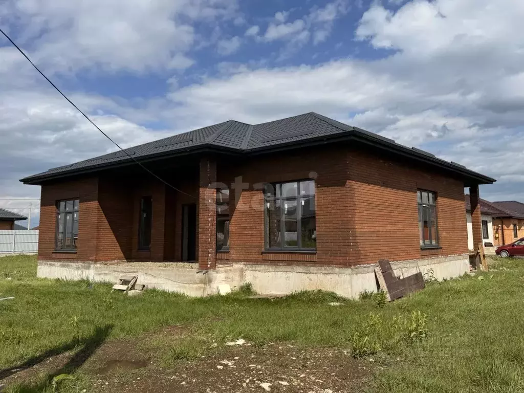 Дом в Адыгея, Майкоп городской округ, пос. Северный ул. Мира (126 м) - Фото 1