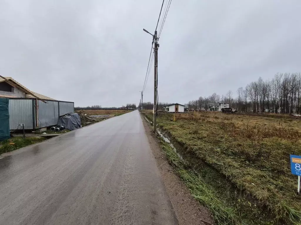 Участок в Санкт-Петербург, Санкт-Петербург, Павловск Павлов Скай кп,  ... - Фото 1