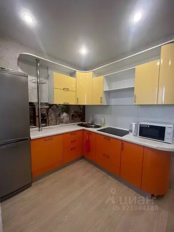 1-к кв. Татарстан, Казань ул. Сабира Ахтямова, 1к1 (36.0 м) - Фото 0