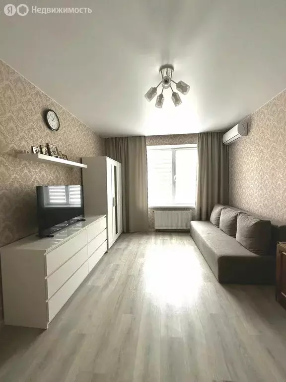 1-комнатная квартира: Волгоград, улица 35-й Гвардейской Дивизии, 46 ... - Фото 1