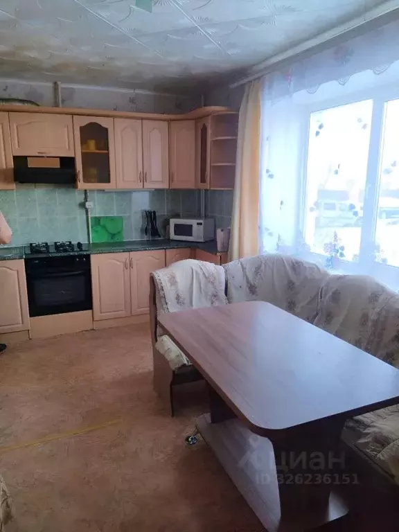 3-к кв. Омская область, Омск Городок Нефтяников мкр, ул. 50 лет ... - Фото 2