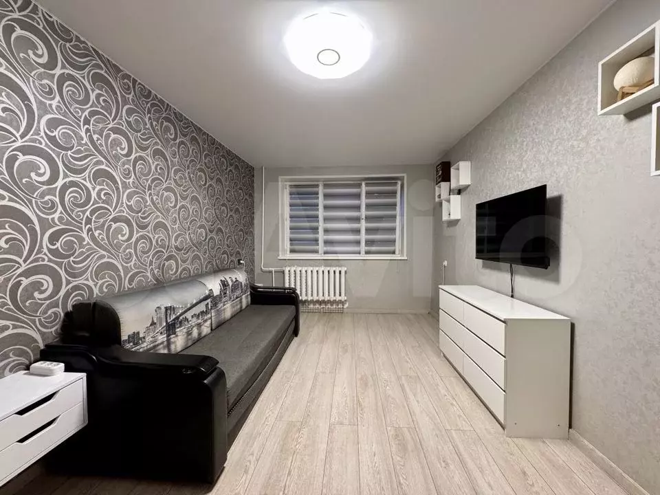 2-к. квартира, 47 м, 1/9 эт. - Фото 1