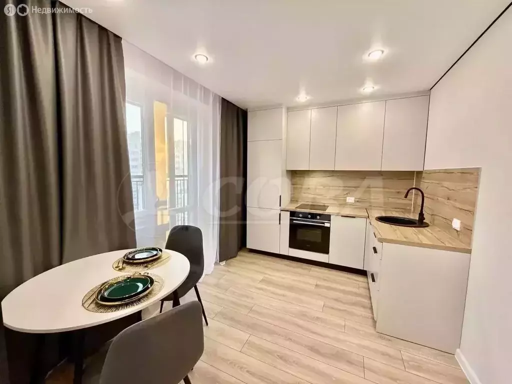 1-комнатная квартира: деревня Патрушева, улица Петра Ершова, 7 (40 м) - Фото 2