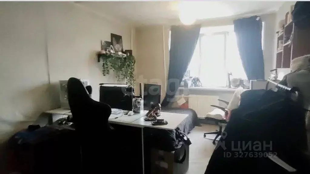 Комната Санкт-Петербург ул. Руднева, 4 (17.5 м) - Фото 1