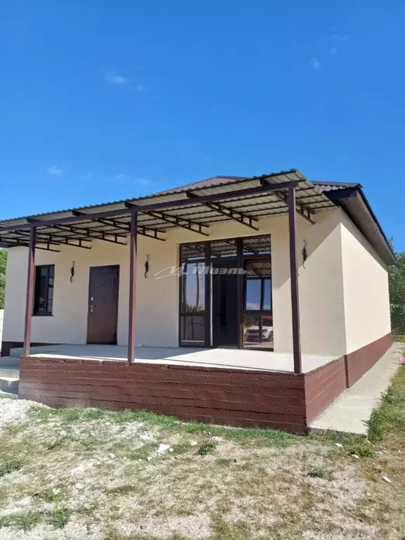 Дом в Крым, Симферопольский район, Трудовское с/пос, с. Денисовка ул. ... - Фото 1