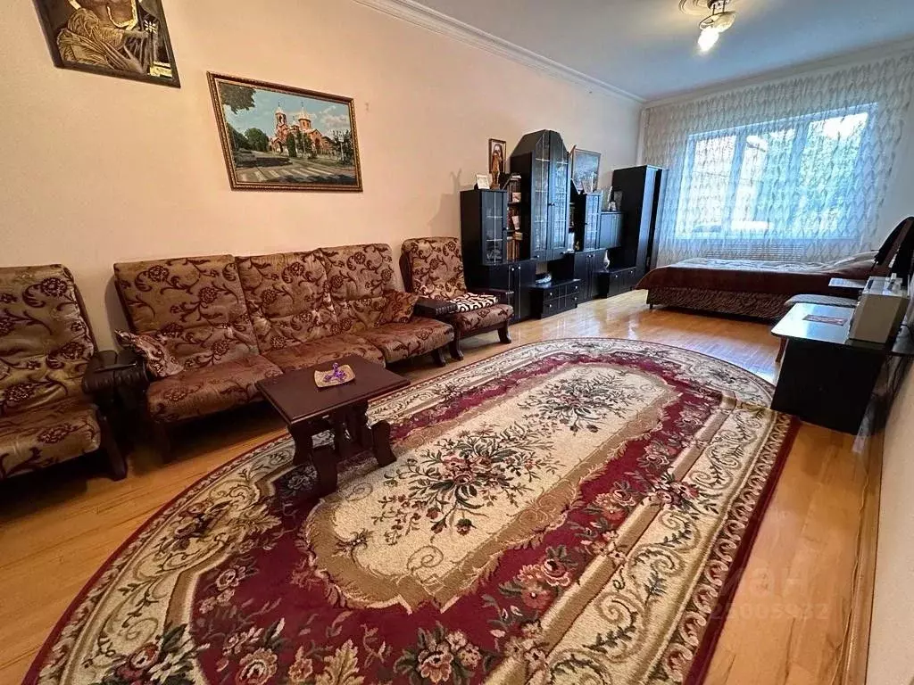 Дом в Северная Осетия, Владикавказ ул. Щербакова, 9 (670 м) - Фото 1