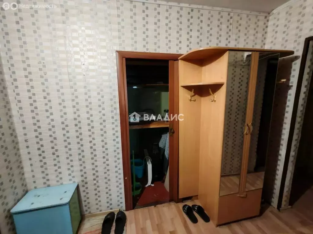 3-комнатная квартира: Улан-Удэ, 102-й микрорайон, улица Ринчино, 8 ... - Фото 2