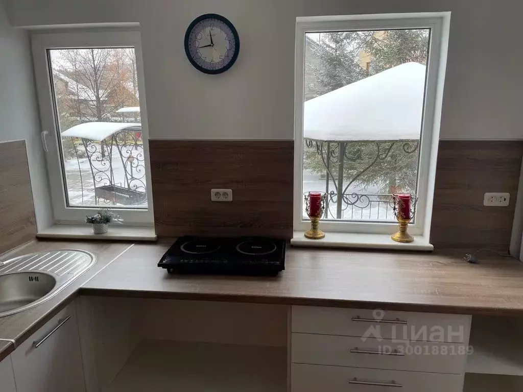 Дом в Башкортостан, Белорецкий район, Абзаковский сельсовет, с. ... - Фото 2