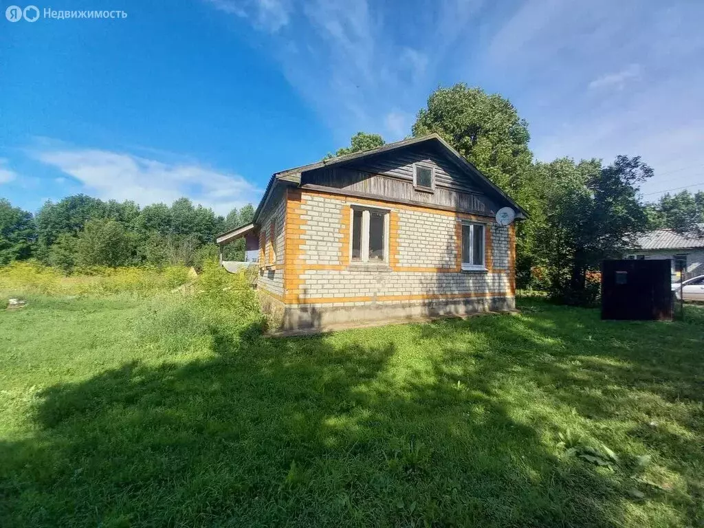 Дом в Псковский район, Логозовская волость, деревня Логозовичи (66.1 ... - Фото 1