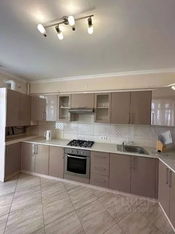 3-к кв. Крым, Симферополь ул. Лексина, 50 (80.0 м) - Фото 1