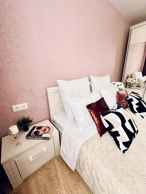 Комната 18 м в 1-к., 3/25 эт. - Фото 1