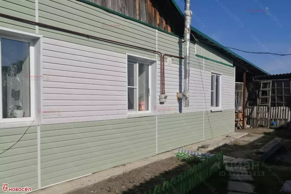 Дом в Свердловская область, Богданович муниципальный округ, с. ... - Фото 1