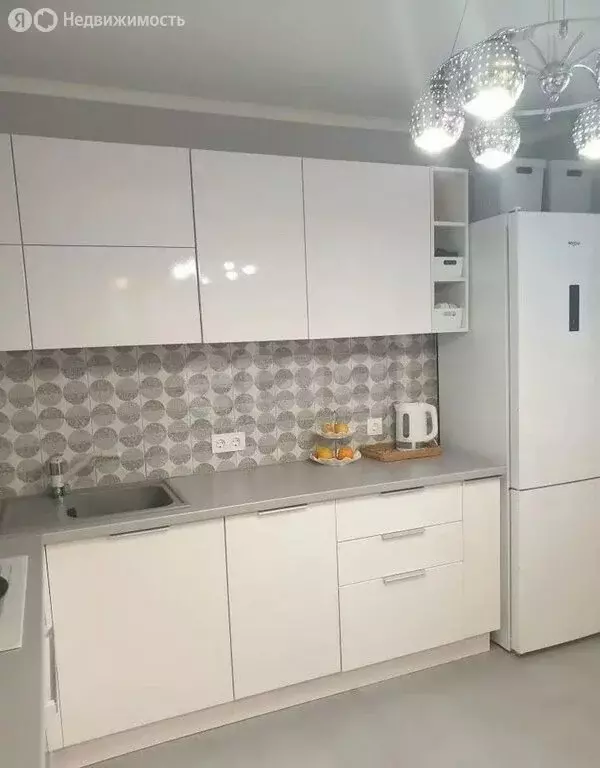 3-комнатная квартира: Красноярск, улица Чернышевского, 65 (87 м) - Фото 2