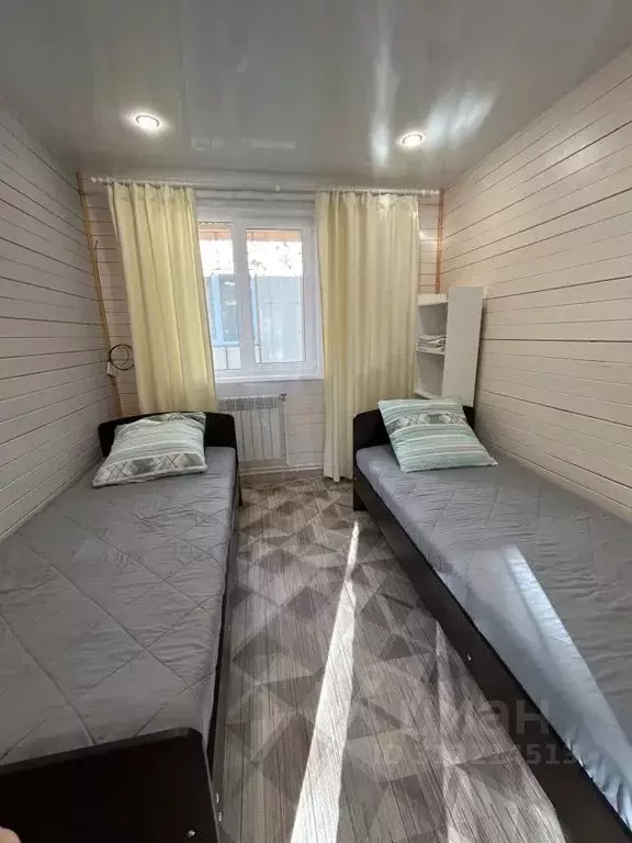 Дом в Иркутская область, Ольхонский район, пос. Хужир ул. Мира, 9 (30 ... - Фото 2