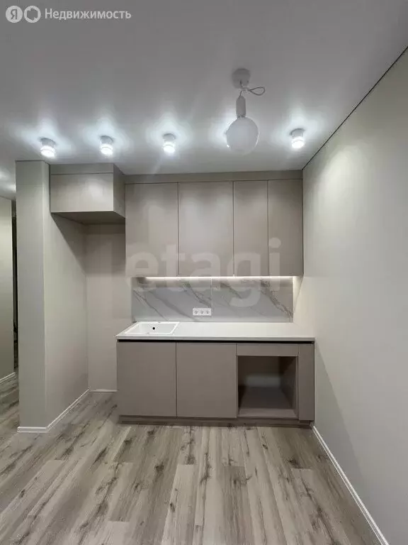 1-комнатная квартира: деревня Дударева, улица Сергея Джанбровского, ... - Фото 2