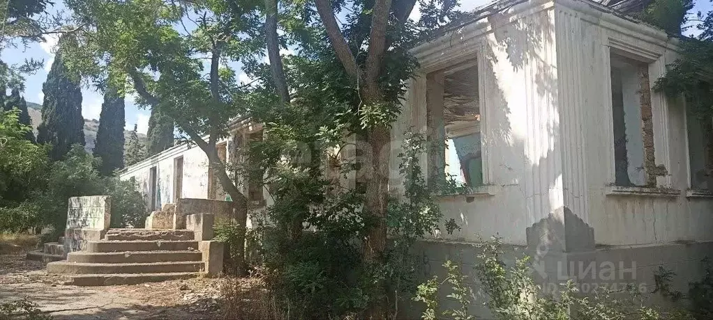 Участок в Крым, Судак муниципальный округ, с. Солнечная Долина ул. ... - Фото 1