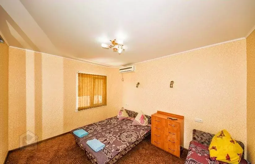 Дом в Крым, Евпатория пл. Театральная (160 м) - Фото 2