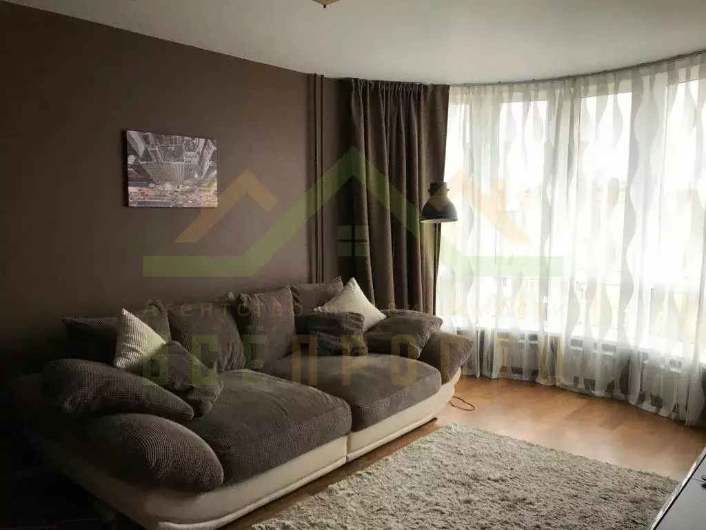 Продается 3-комнатная квартира - Фото 1