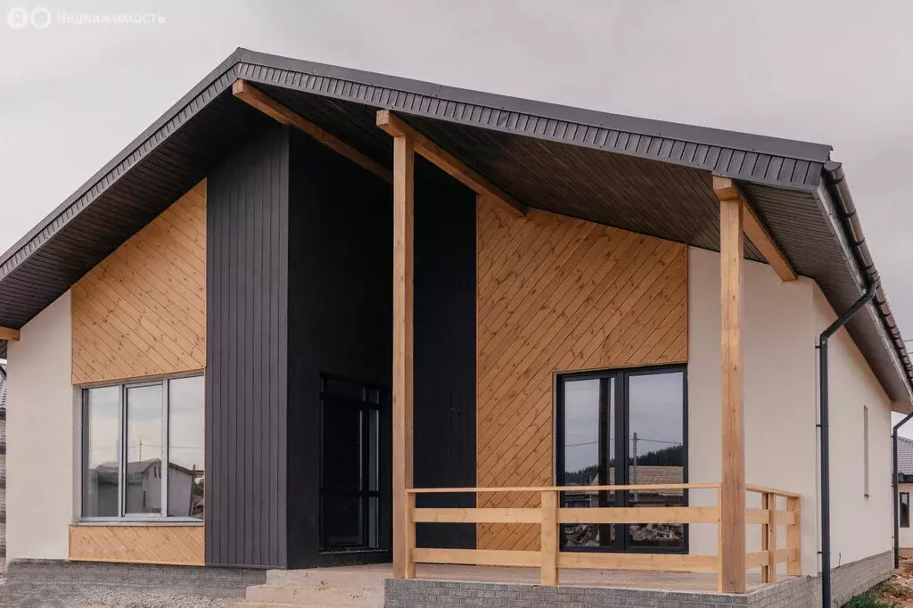 Дом в Свердловская область, Сысертский муниципальный округ, деревня ... - Фото 2