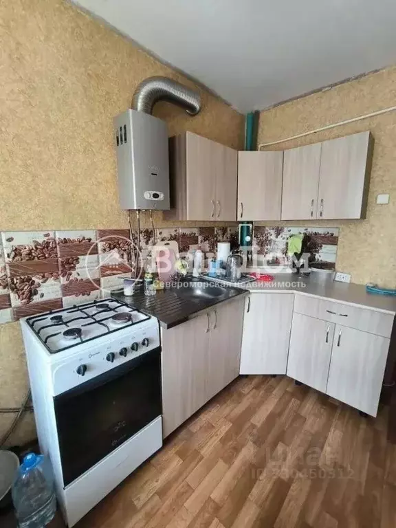 3-к кв. Воронежская область, Лиски ул. Маршала Жукова, 6 (58.4 м) - Фото 1