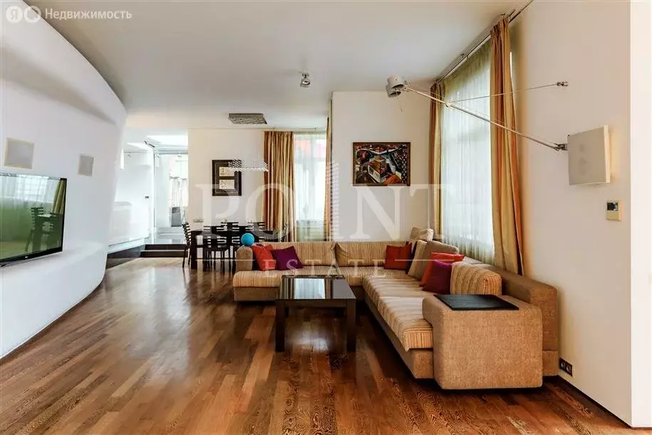 4-комнатная квартира: Москва, Авиационная улица, 79Б (200 м) - Фото 1