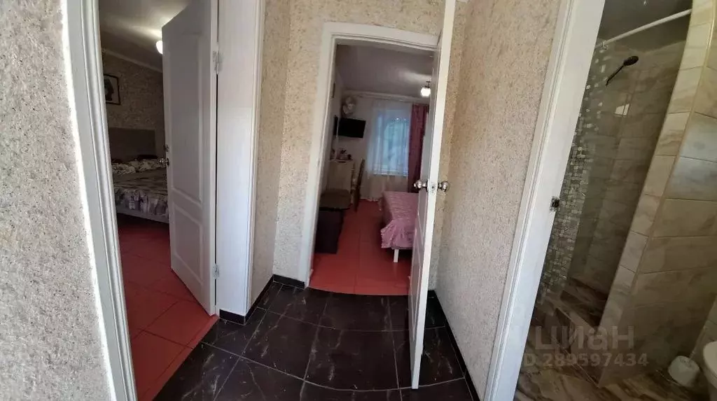 Комната Крым, Алушта ул. Заречная, 16 - Фото 2