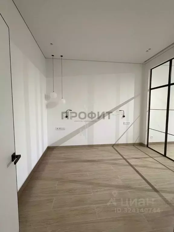 Студия Крым, Алушта муниципальный округ, Партенит пгт ул. Победы, 21 ... - Фото 1