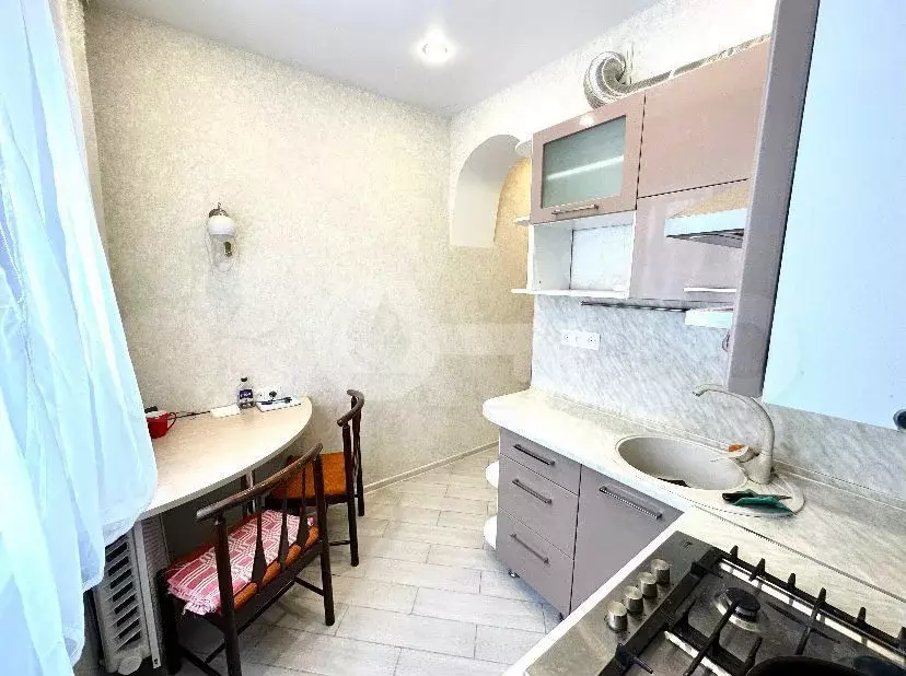 3-к. квартира, 60м, 2/5эт. - Фото 1