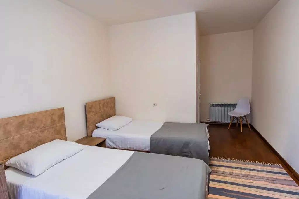 Комната Ингушетия, Джейрах с/пос, с. Армхи ул. Д. Льянова, 57 (14.0 м) - Фото 1