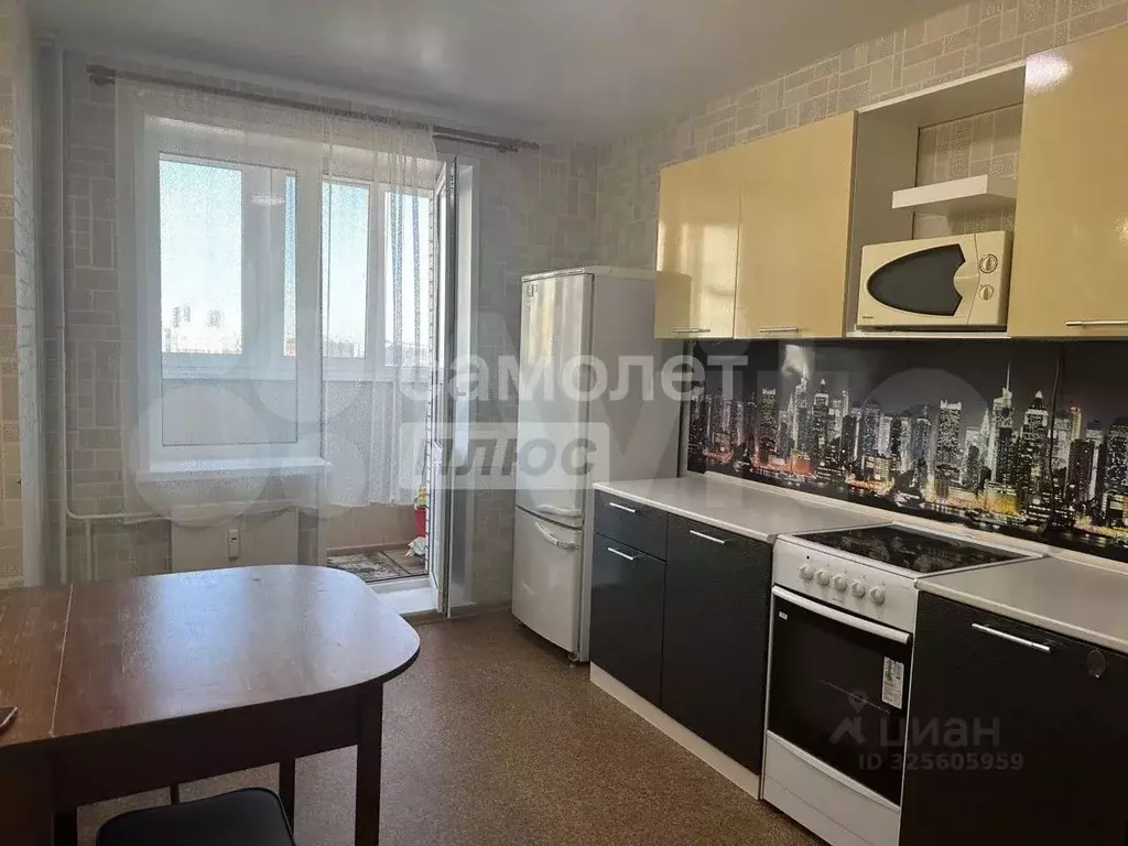 1-к кв. Удмуртия, Ижевск Фронтовая ул., 4 (38.0 м) - Фото 1