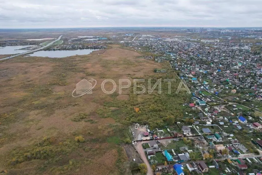 Участок в Тюменская область, Тюмень Малинка садовое товарищество, ул. ... - Фото 1