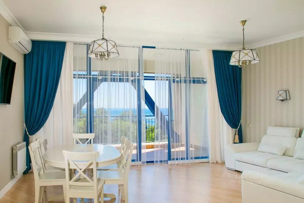 2-к кв. Краснодарский край, Сочи Светлана мкр, просп. Пушкина, 6 (80.0 ... - Фото 1