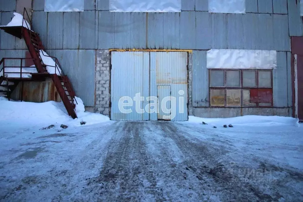 Склад в Ямало-Ненецкий АО, Новый Уренгой ул. Бамовская, 1А (800 м) - Фото 1