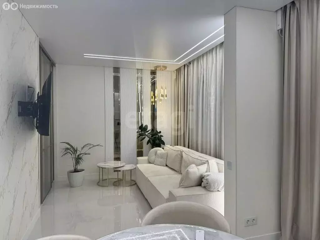 3-комнатная квартира: Тверь, бульвар Гусева, 61 (79.7 м) - Фото 1