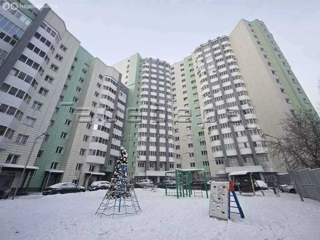 3-комнатная квартира: Красноярск, улица Копылова, 19 (99 м) - Фото 1