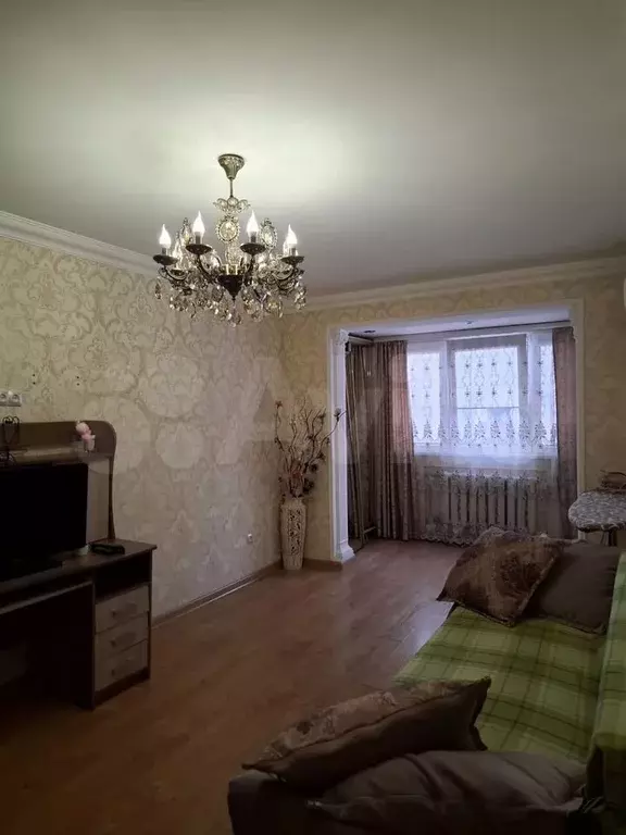 2-к. квартира, 55 м, 4/5 эт. - Фото 0