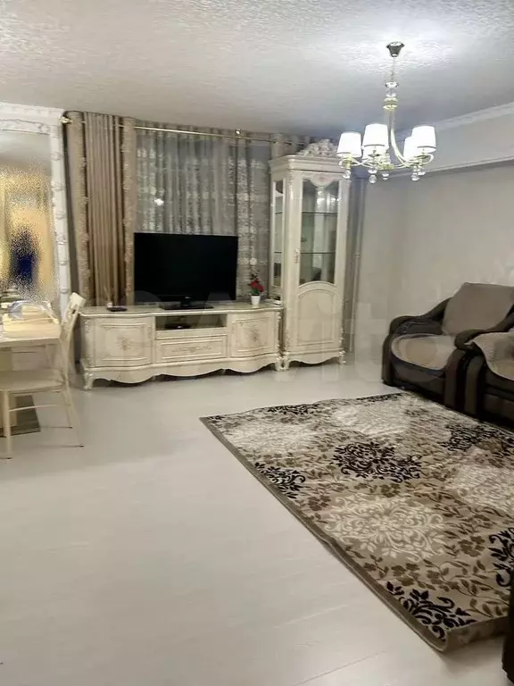2-к. квартира, 65 м, 7/9 эт. - Фото 0