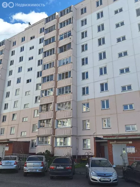 3-комнатная квартира: Киров, Нововятский район, Парковая улица, 15 ... - Фото 1