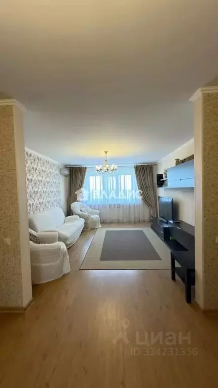 4-к кв. Белгородская область, Белгород ул. Губкина, 18в (86.0 м) - Фото 1