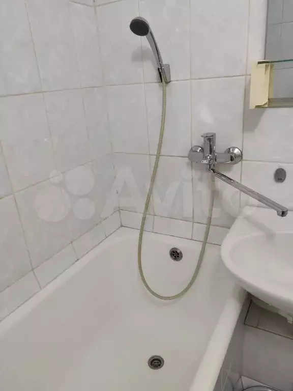1-к. квартира, 30 м, 2/5 эт. - Фото 1