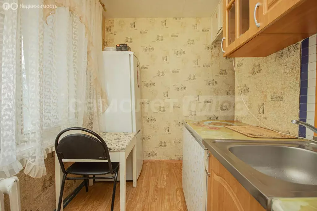 2-комнатная квартира: посёлок Молодёжный, 8 (41 м) - Фото 2