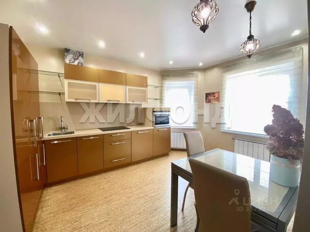 Квартира, 3 комнаты, 84.6 м - Фото 0