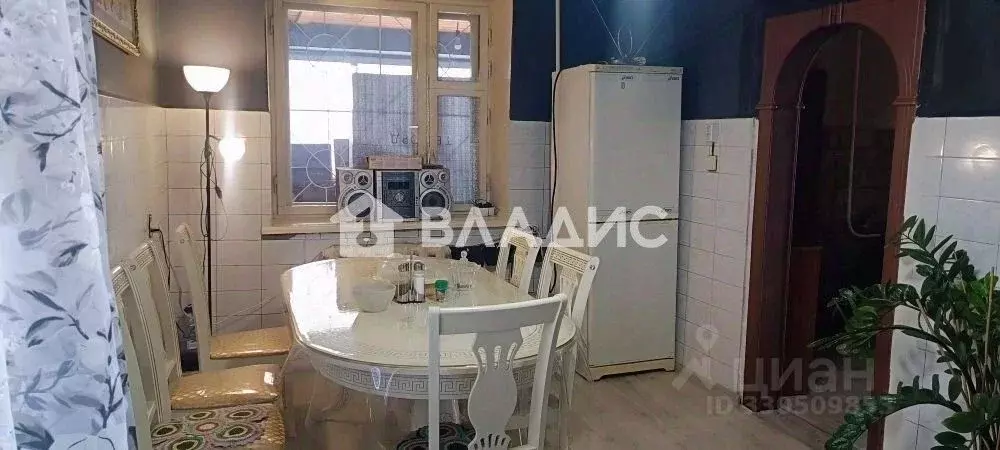 Дом в Бурятия, Улан-Удэ ул. Денисова, 41 (242 м) - Фото 1